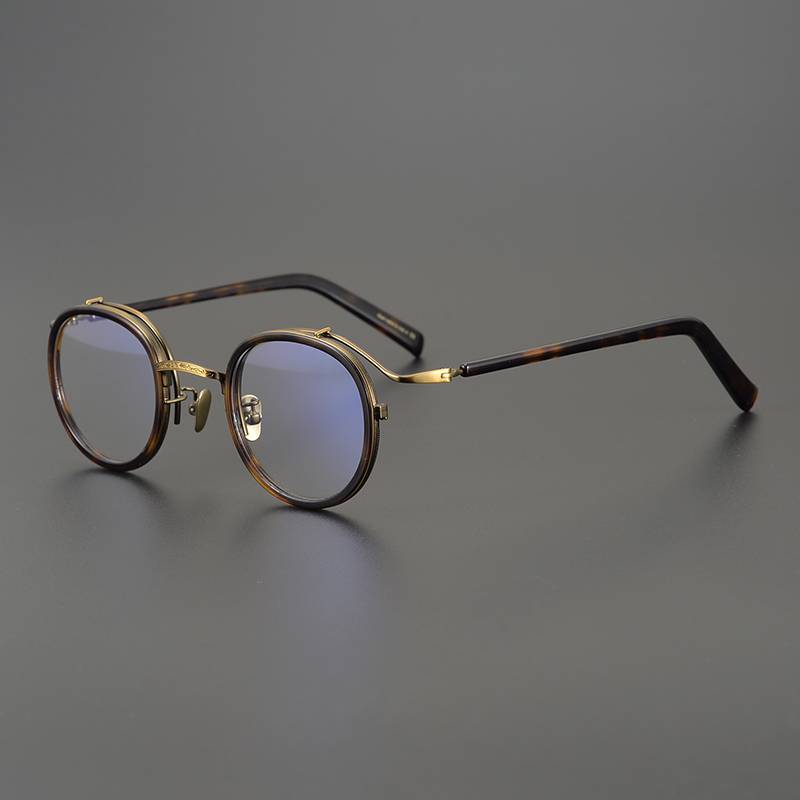 Japan's single handmade retro carved gold glasses rack can be equipped with close -the -vision glasses frame men and women round frame tide