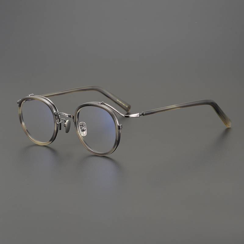 Japan's single handmade retro carved gold glasses rack can be equipped with close -the -vision glasses frame men and women round frame tide