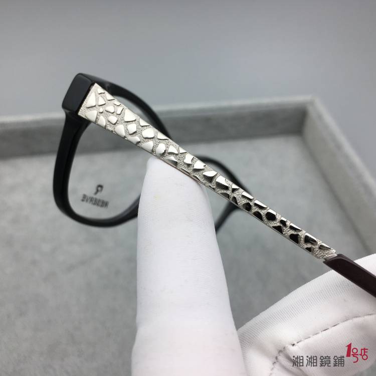 BAU in the big face exit the original single -tail cargo clearance special myopia glasses frameboard