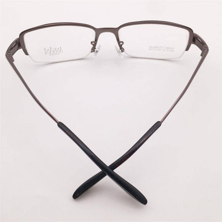 Treasured orphan original single gun color ultra -light pure titanium business temperament semi -frame personalized literary glasses frame men and women