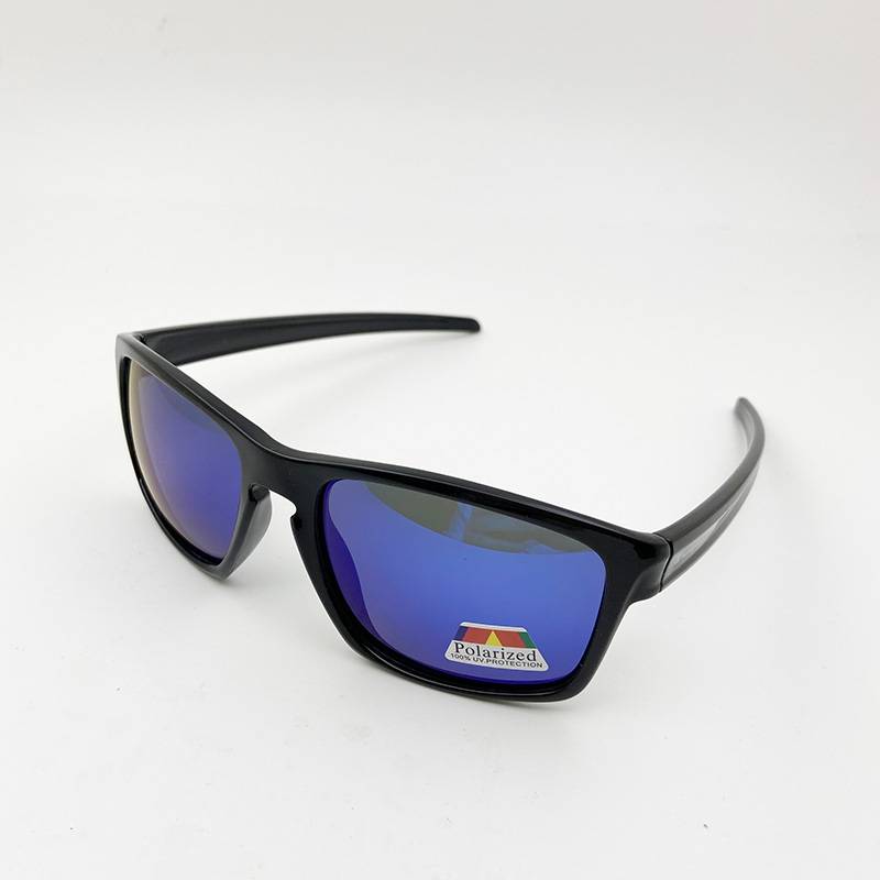 Order men and women blue film ultra -light polarized sunglasses fashion versatile sports sunglasses anti -ultraviolet wave tide