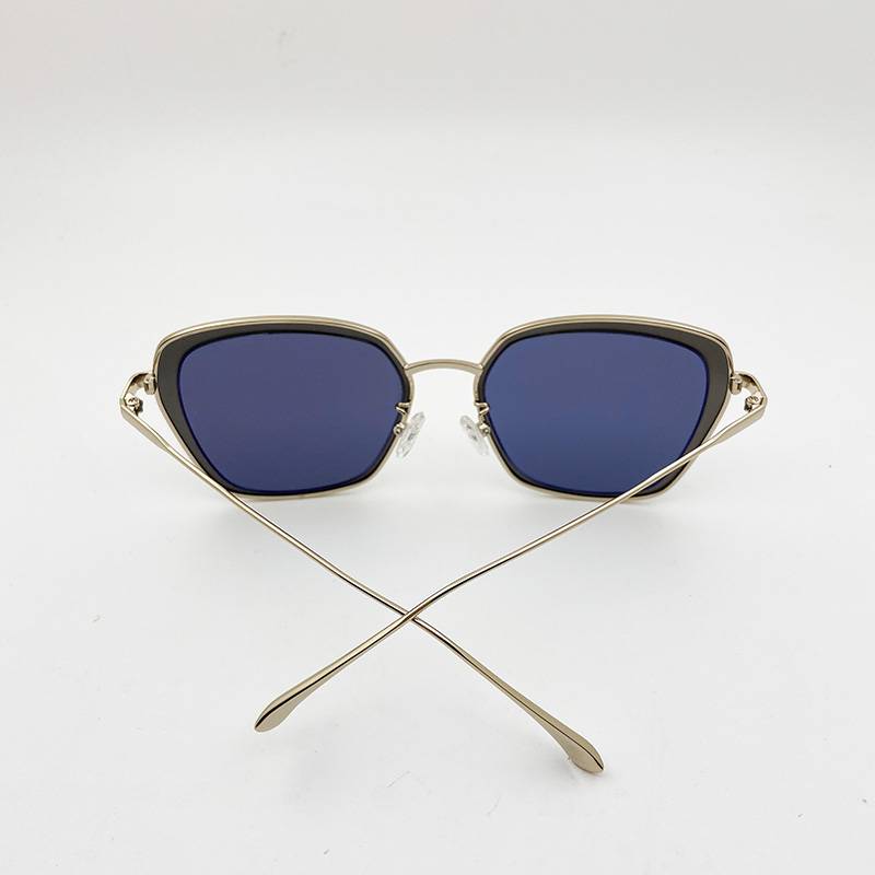 Original single men and women high -end Korean tide big frame sunglasses fashionable sunglasses anti -ultraviolet sunshade shelter