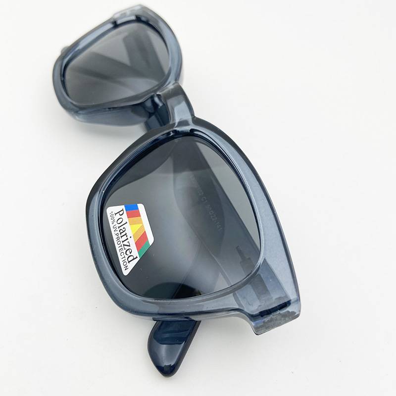 Original single men and women polarized sunglasses fashion personality sunglasses care mirror sunshine mirror fishing mirror driving glasses