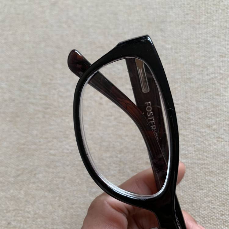 A small number of big -name original single dark purple old flower glasses