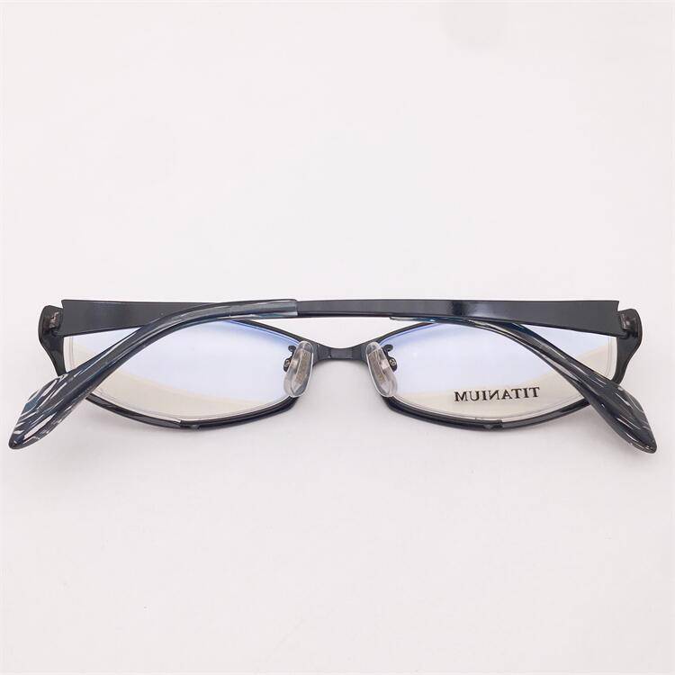 Treasure Orphan Original Single Black Titanium Gold Framed Fragmentation of Fragment Personalized Retro Literature Glasses Shelf Girl