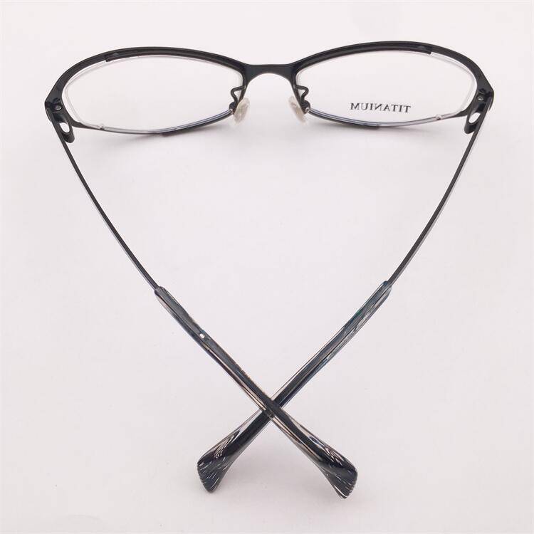 Treasure Orphan Original Single Black Titanium Gold Framed Fragmentation of Fragment Personalized Retro Literature Glasses Shelf Girl