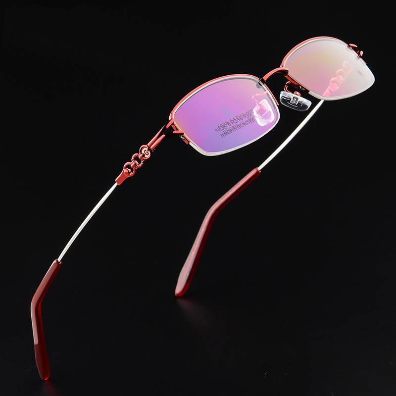 Ultra -light memory titanium alloy half -frame discoloration anti -blue light myopia glasses box Flower mirror female high -definition availability tablet