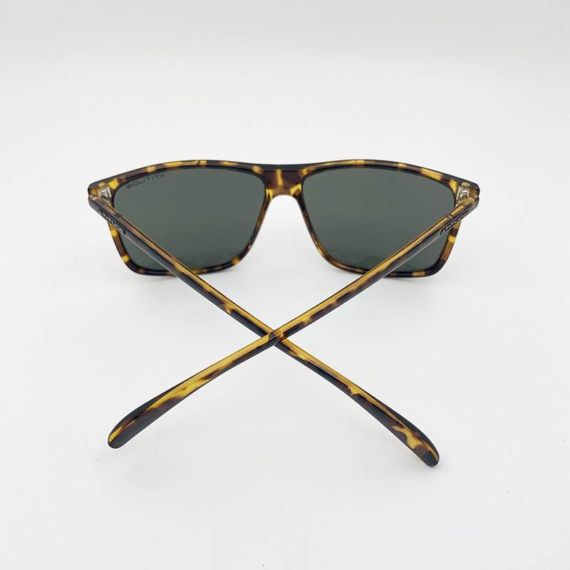 Exporting pure original single men and women leopard print sunglasses fashion sunglasses anti -ultraviolet watch mirror brand sunshade mirror