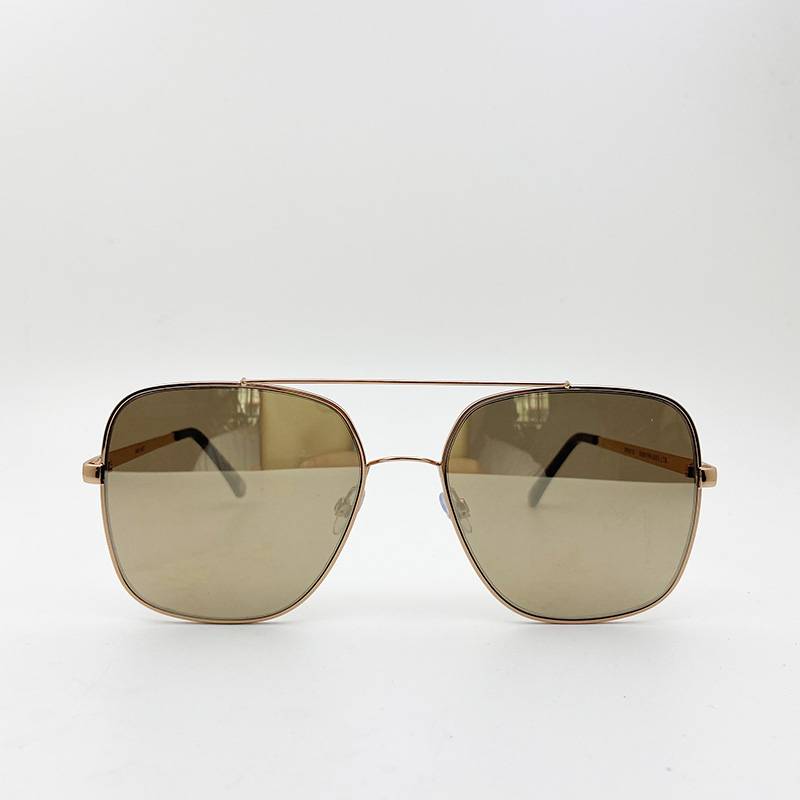 Exporting pure original single men's and women's metal box sunglasses fashion personality sunglasses anti -ultraviolet -ray eye shading mirrors