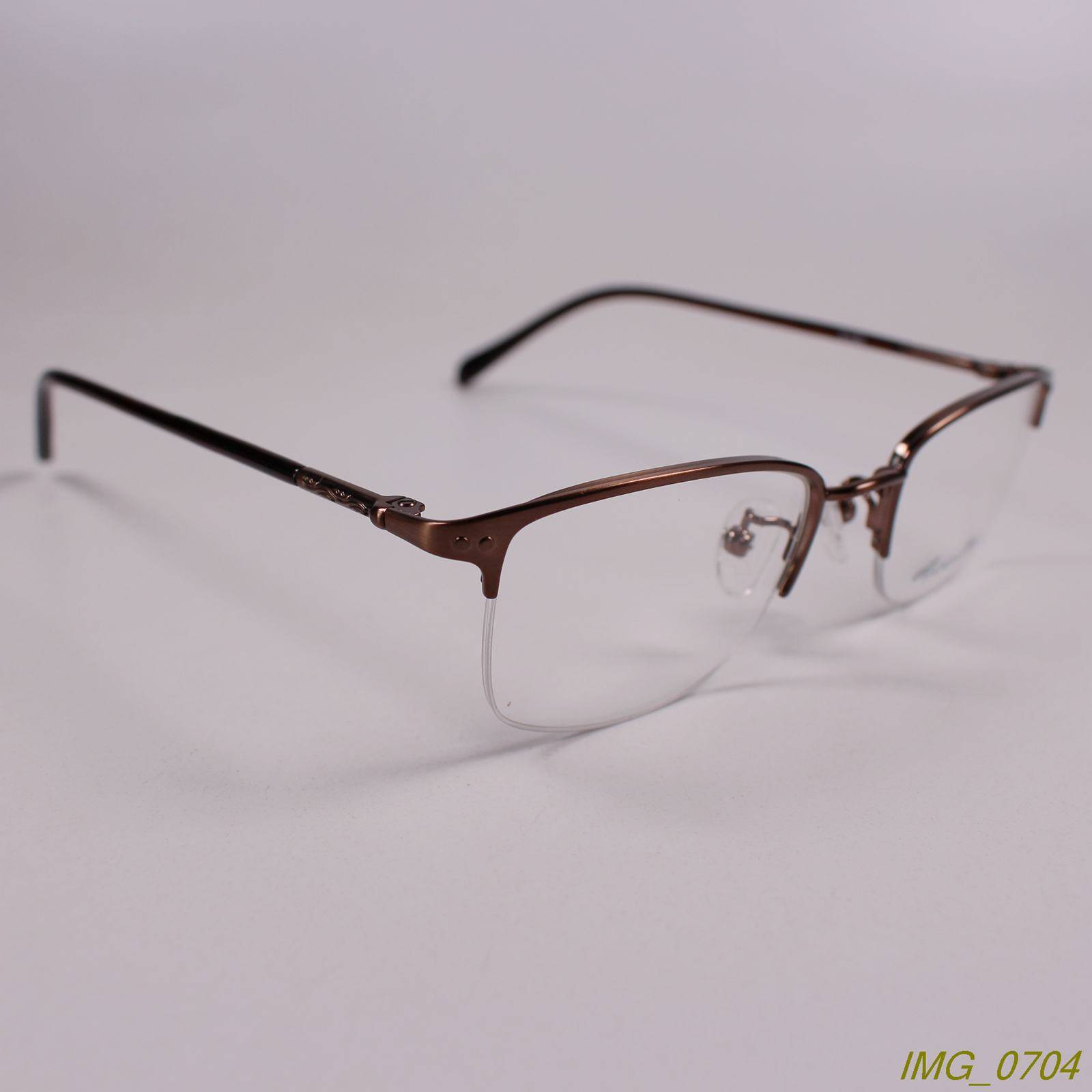 The tail single out of the Italian metal half -frame small eyebrow mirror myopia glasses frame optical shelf brown 222 small size