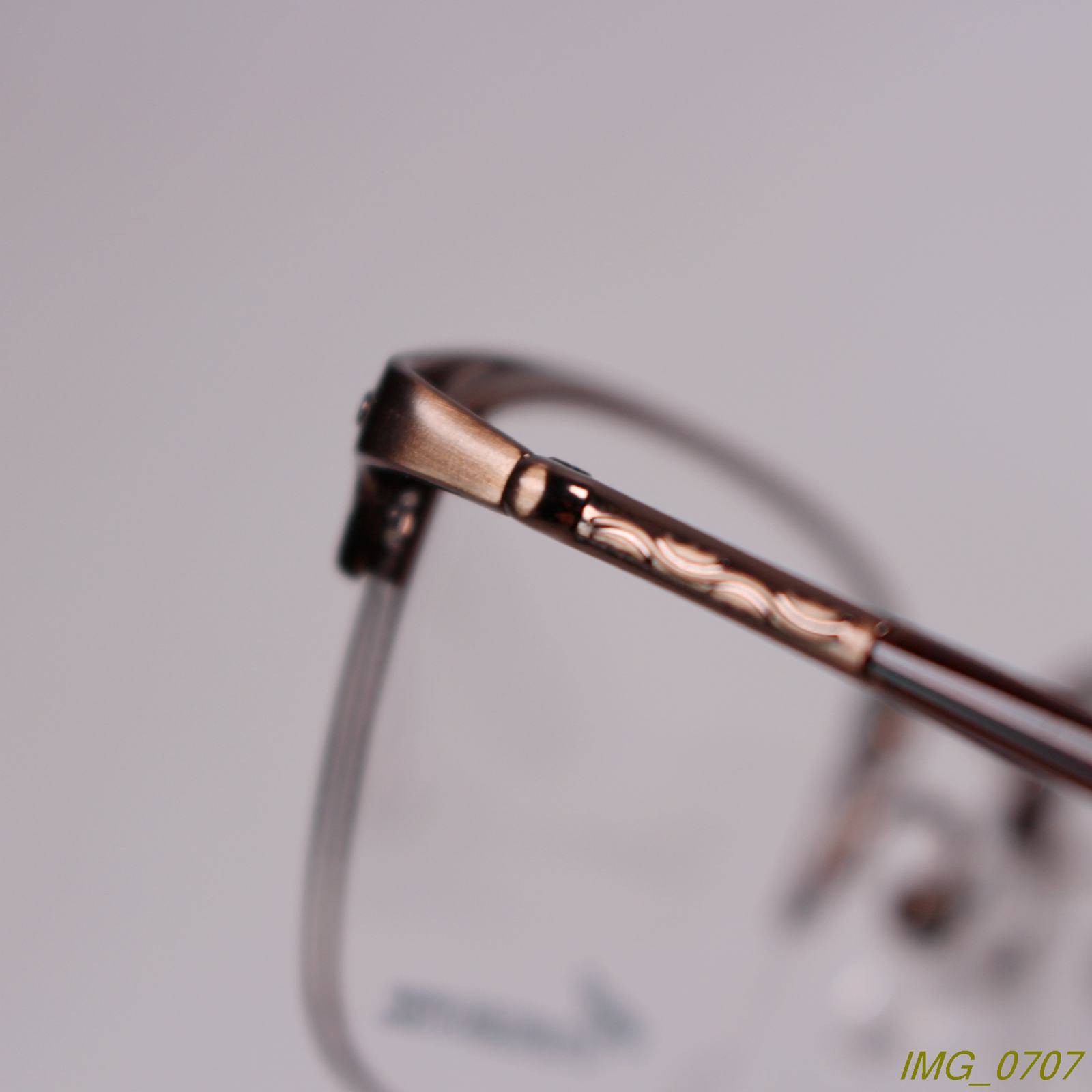 The tail single out of the Italian metal half -frame small eyebrow mirror myopia glasses frame optical shelf brown 222 small size