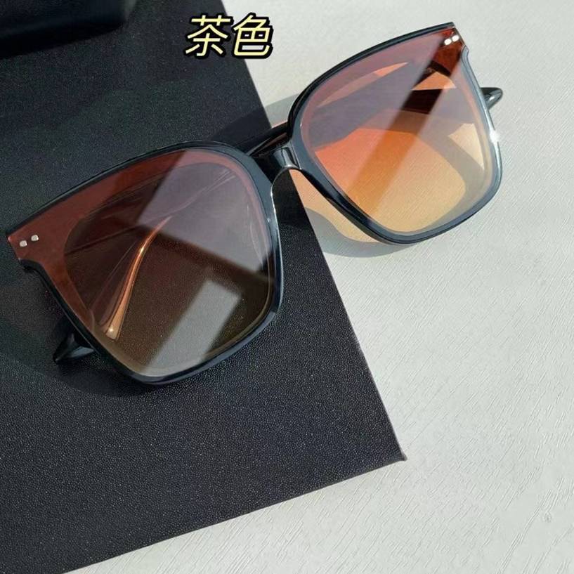 Four -colored Lo C couple men's women women women's four seasons plane plane sunglasses box trend cool sunglasses outdoor shading