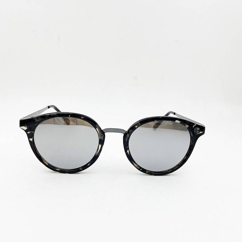 The original single women's brand sunglasses personalized tide sunglasses anti -ultraviolet eye mirror outdoor sunshade glasses