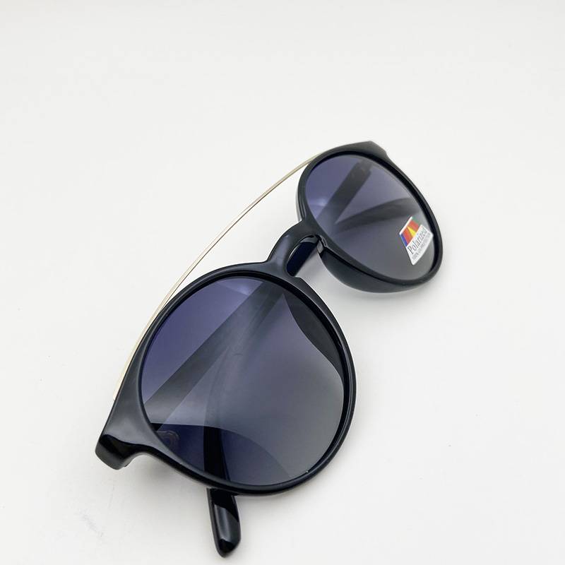 Order men and women polarizes driving mirror sunglasses fashion sunglasses anti -ultraviolet watch mirror sunscreen mirror