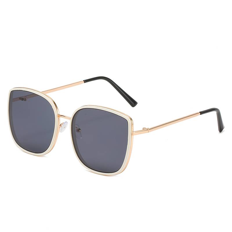 Internet celebrity anti-ultraviolet sunglasses can be equipped with a degree of myopia sunglasses 50-600 degrees polarized glasses female retro