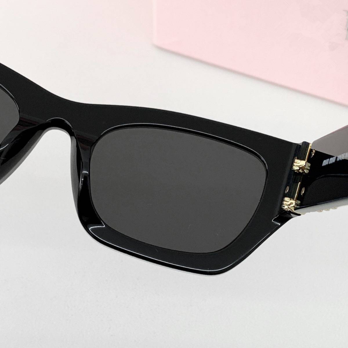 24miu new ladies fashion cat's eye sunglasses round collar thinner fashion trend sunglasses female 0329v5