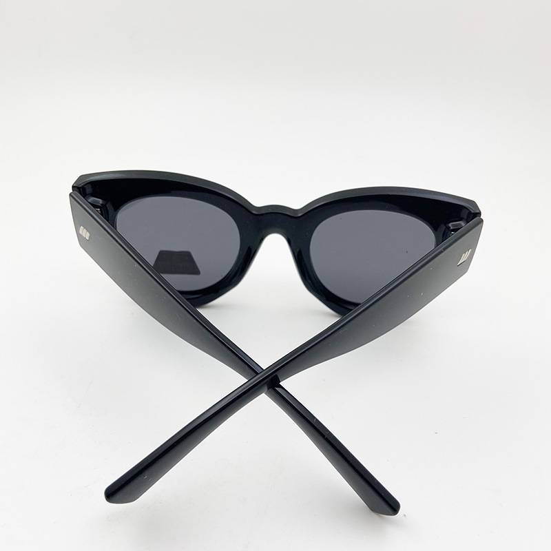 Original single men and women black polarized sunglasses fashion brand cat eye sunglasses driving glasses driving glasses sunshade mirror