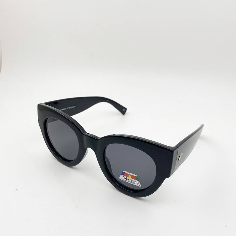 Original single men and women black polarized sunglasses fashion brand cat eye sunglasses driving glasses driving glasses sunshade mirror