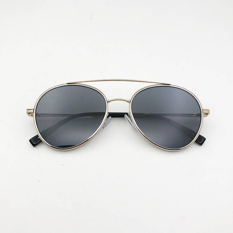 2022 new product men and women sunglasses original single -tailed fashion sunglasses metal frame anti -ultraviolet sunglasses