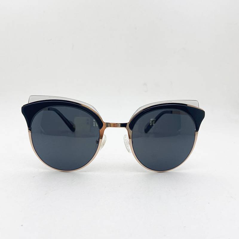 Exporting pure original Single Ms. sunglasses fashion personality brand sunglasses anti -ultraviolet goggles sunshade shelter shelter