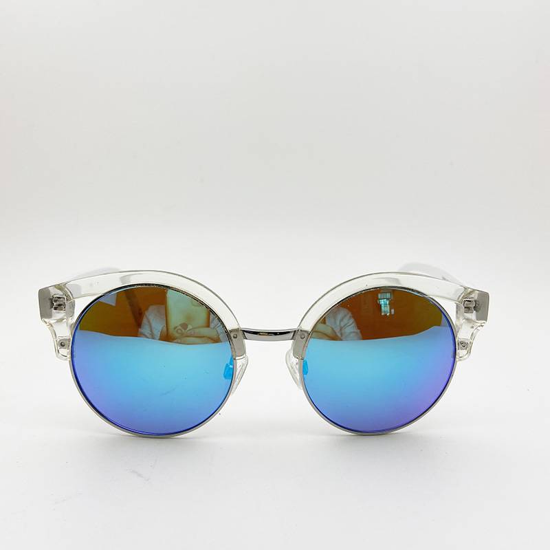 Order men's and women's blue film sunglasses fashion personality sunglasses anti -ultraviolet lighting mirrors uV400