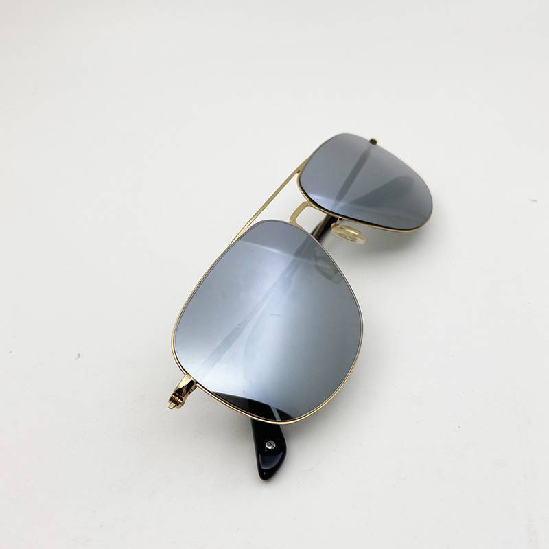 Original single men's and women's brand sunglasses fashion versatile ultra -light sunglasses anti -ultraviolet lighting mirror shading mirror tide