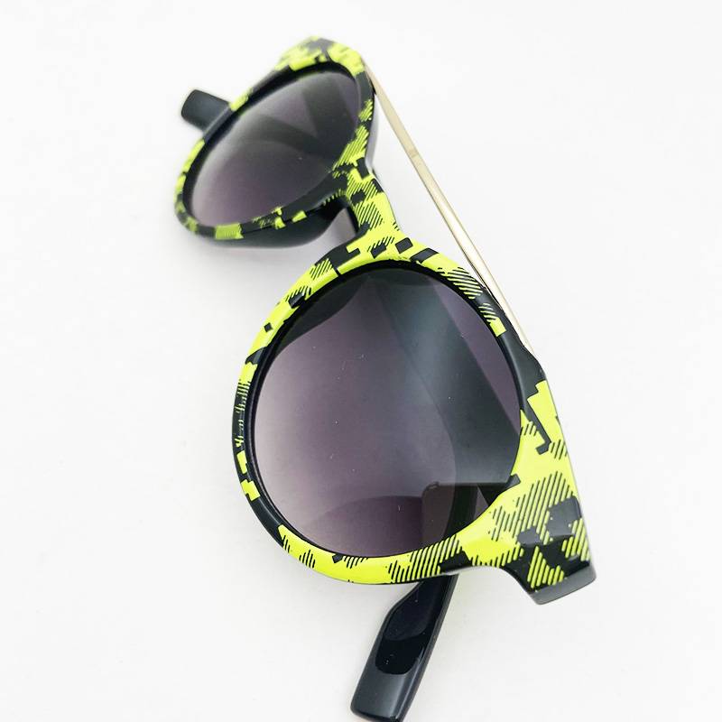 Sample Personalized Personal Tide Summary UV anti -ultraviolet Men and Women's Sunglasses Double Beams Small Small Small Face