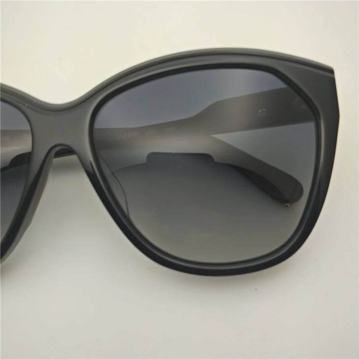 Uncle spot high -end luxury first -line niche sunscreen sunglasses square retro ultraviolet sunglasses