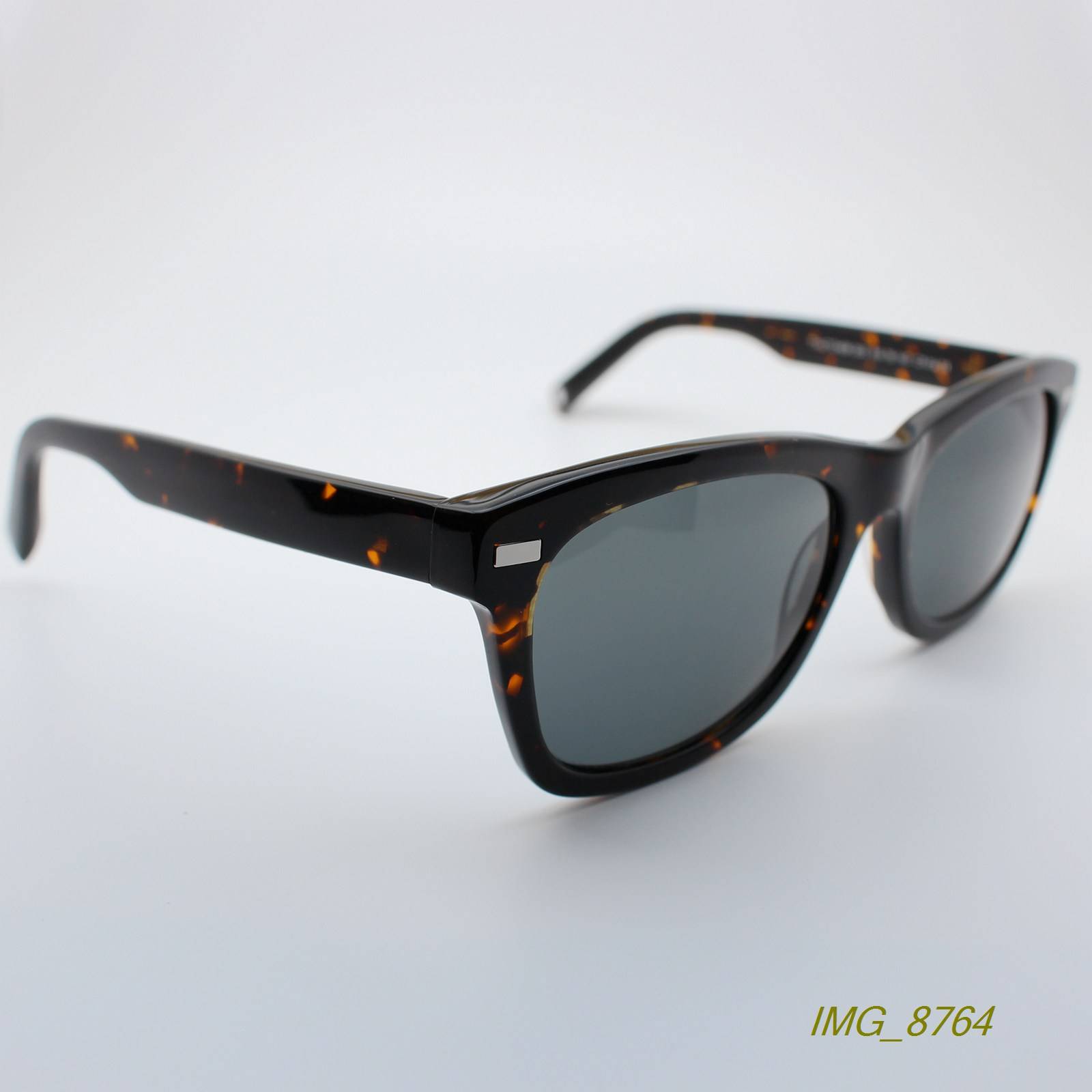 Genuine retro rivet plate material frame resin lens sunglasses sunglasses sunglasses 3 colors
