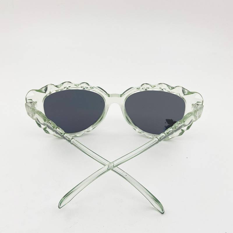 export order Cat eye brand children's sunglasses fashion girl sunglasses anti -ultraviolet wicked sunshade