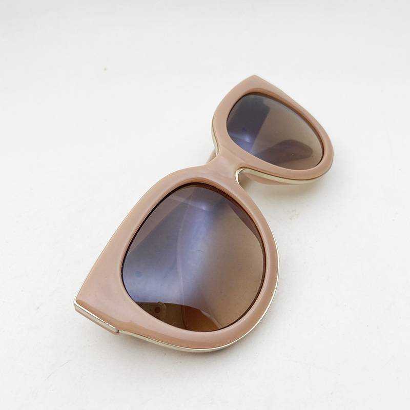 The original single women's brand sunglasses fashionable big frame sunglasses anti -ultraviolet eye mirror sunshade glasses