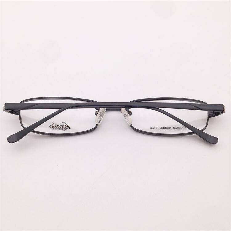 Treasure orphan original single black ultra -light pure titanium business temperament full -frame full -frame myopia rack men and women