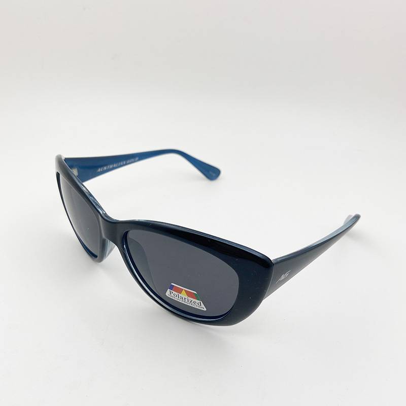 Exporting pure original single female polarizer, fashionable cat eye sunglasses care mirror sheltering mirror driving glasses