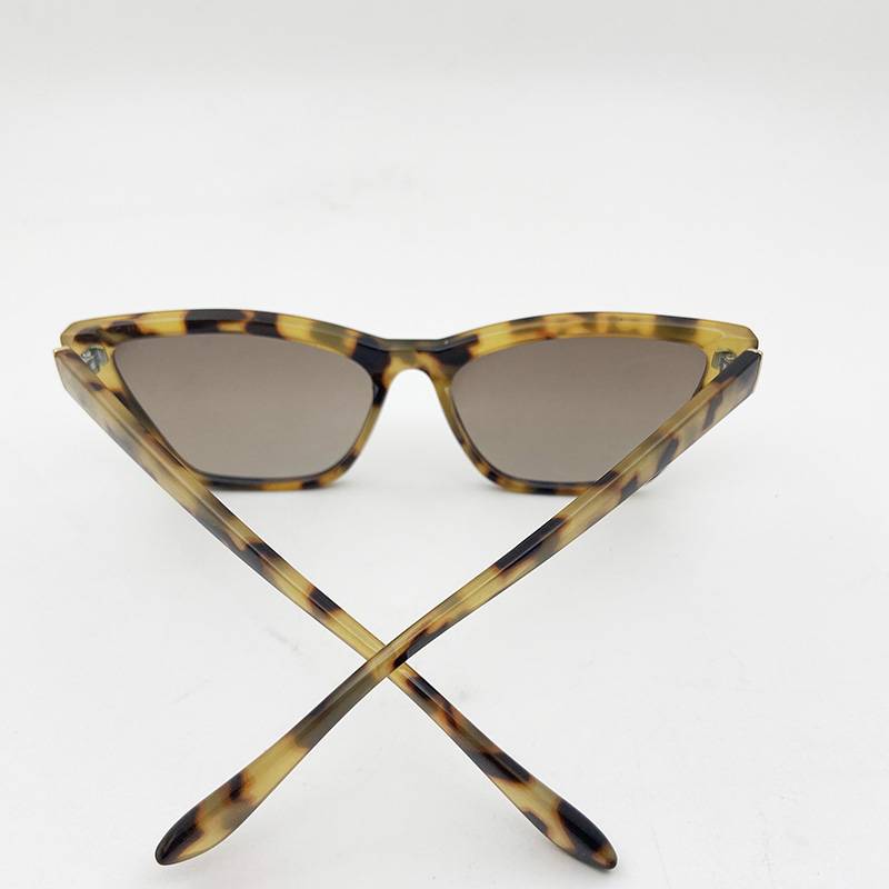 Exporting pure original single men and women coating tide tide sunglasses fashion personality sunglasses anti -ultraviolet wicked ungrates