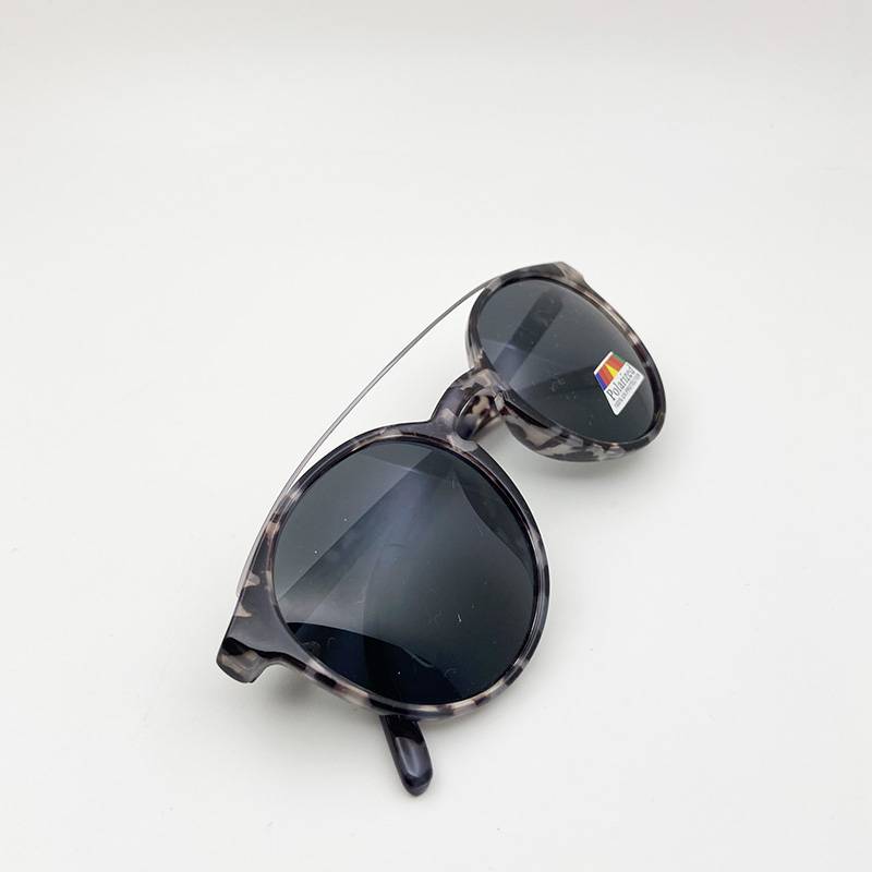 Order men and women polarizes driving mirror sunglasses fashion sunglasses anti -ultraviolet watch mirror sunscreen mirror