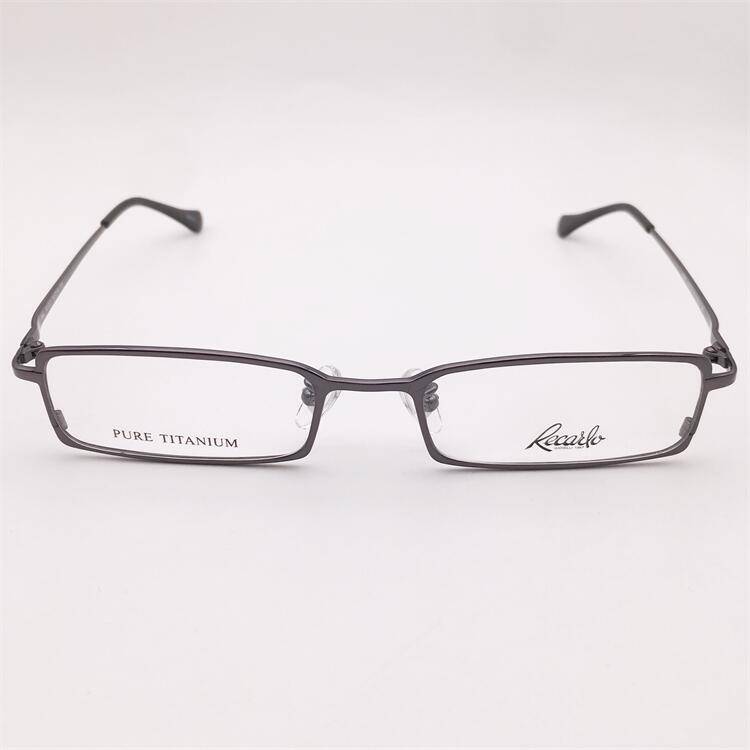 Treasure orphan original single gun color ultra -light pure titanium is only 8 grams of full box all -box literary temperament glasses rack men and women