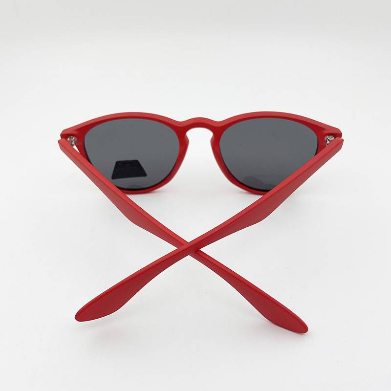 Exporting pure original single female red polarized sunglasses personalized sunglasses care eyes, sunshade driving driving mirror tide