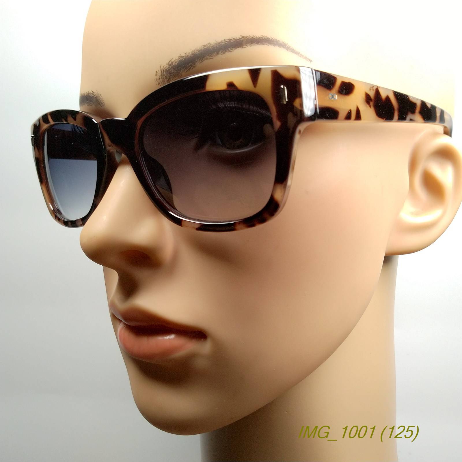 Staying square rivets Men and women resin small faces sunglasses sunglasses leopard color color