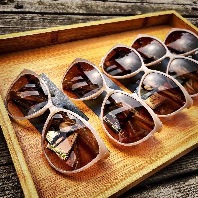 UV400+summer sunscreen, UV polarized mirror couple men and women fashion driving leisure sunglasses tide