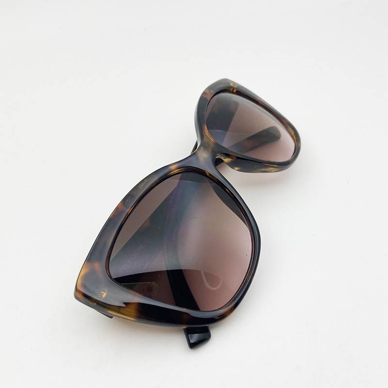 Pure original single female leopard print sunglasses fashion personality sunglasses anti -ultraviolet watch mirror sunshade shelter brand tide