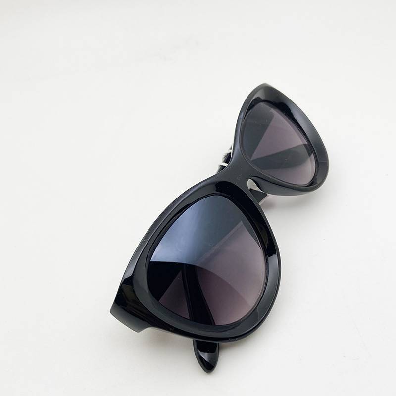 Export single men and women's sunglasses fashionable sunglasses anti -ultraviolet anti -ultraviolet eyes uV400 UV400