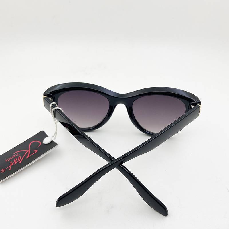 Export single men and women's sunglasses fashionable sunglasses anti -ultraviolet anti -ultraviolet eyes uV400 UV400