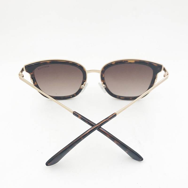 Original single men's and women's sunglasses leopard pattern box sunglasses fashion versatile UV anti -ultraviolet shading mirror outdoor tide