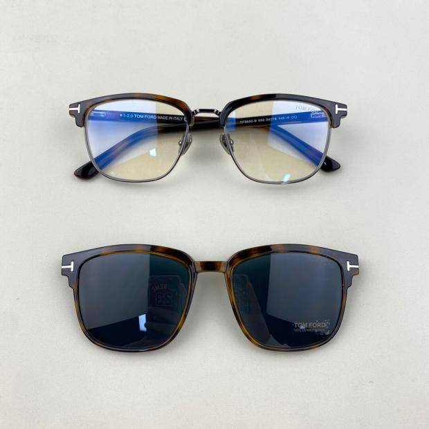 The new myopia gospel dual -use suite Pingguang sunglasses men's magnetic sucking lens lens clip TF5683