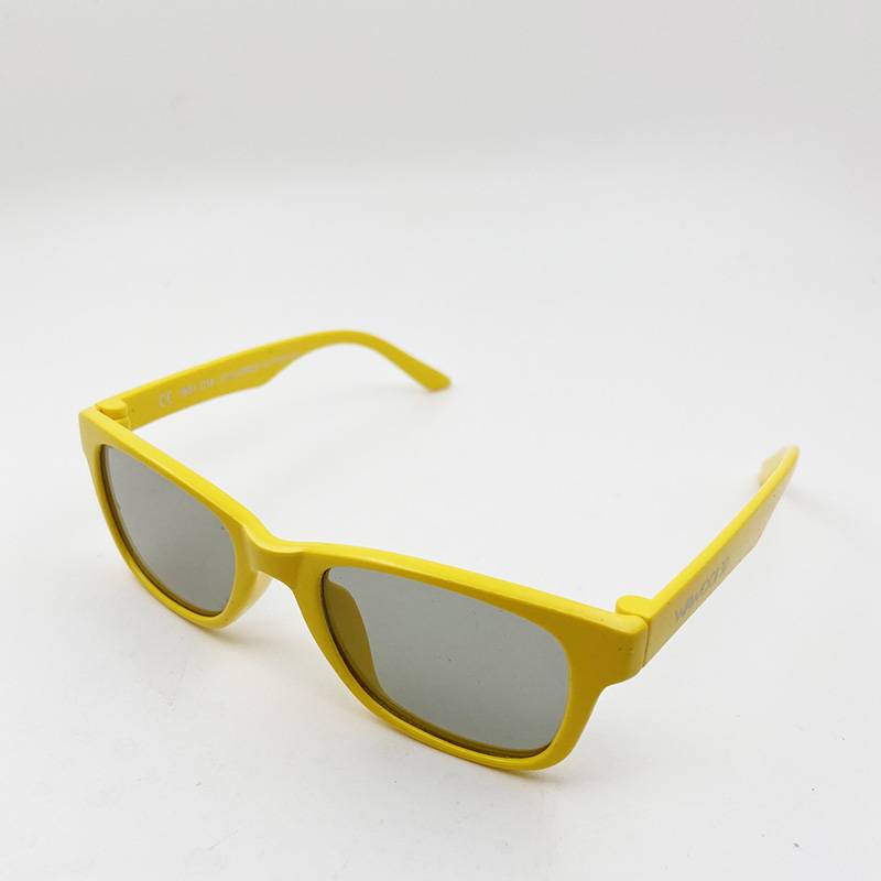 Original single children's sunglasses fashion versatile boy sunglasses anti -ultraviolet eye mirror girl sunshine mirror tide