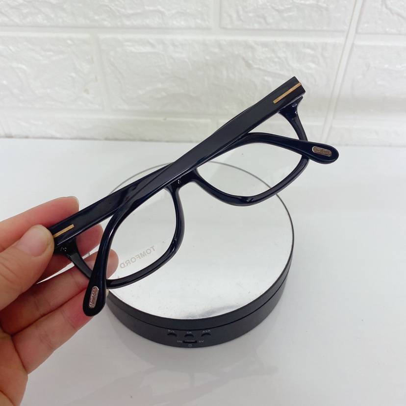 Boarded mirror frame Black glasses frame full -frame TOM glasses rack Nearly mirror men's board leisure Korean special sale