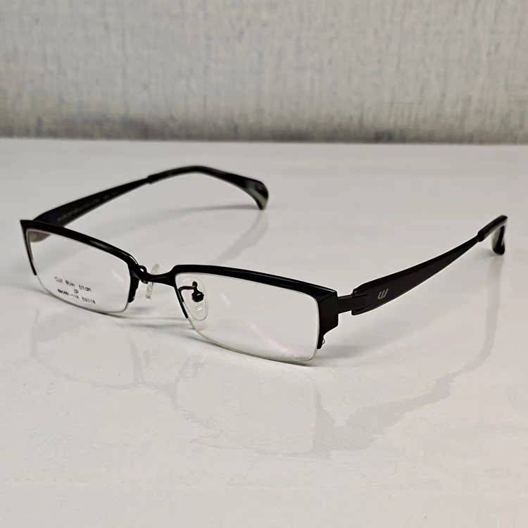 Titanium plate half -frame 100%pure titanium glasses 116 Black -gray silverbish male business radiation test wearing 21 grams 147