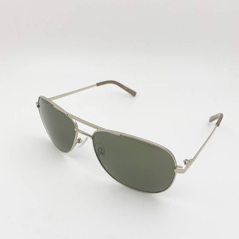 Exporting pure original single men's brand polarized sunglasses fashion sunglasses anti -ultraviolet classic toad mirror shading mirror