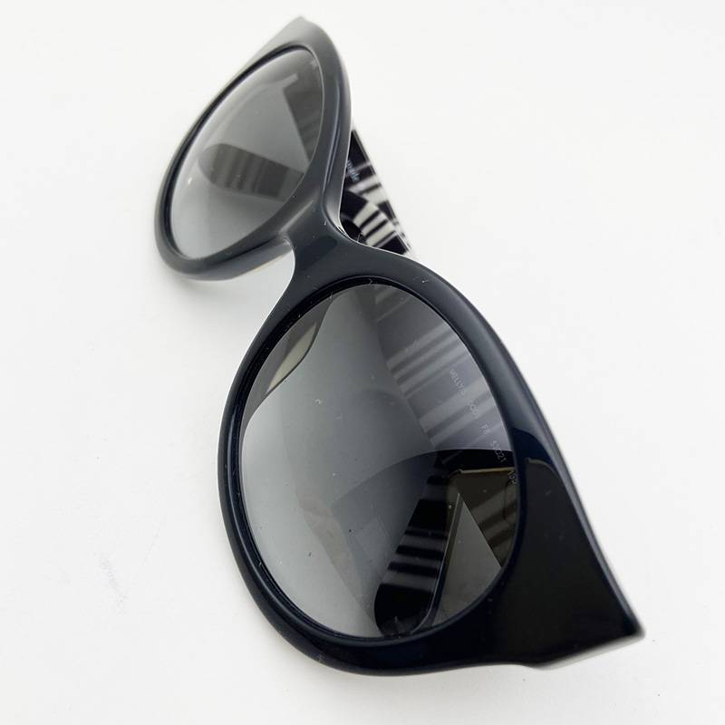 Exporting the original single female leopard black board, sunglasses, fashion personality sunglasses anti -ultraviolet sunshade mirror