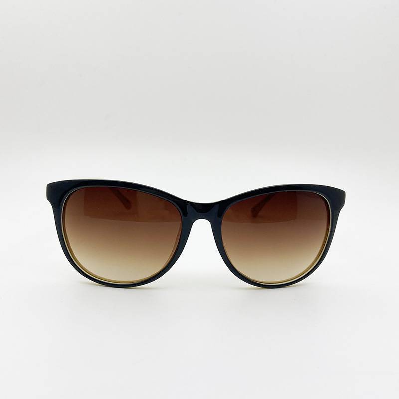 Exporting the original single women's sunglasses, fashionable sunglasses, anti -ultraviolet light -like nursing sunshade uV400